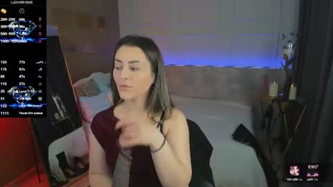 Kylie online show from July 4, 5:35 am