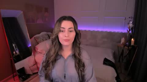 Kylie online show from July 14, 5:34 am