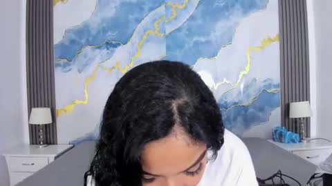 Kaylie And Jhony online show from November 26, 7:48 pm