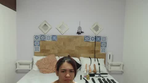 Melissa online show from January 29, 11:20 am