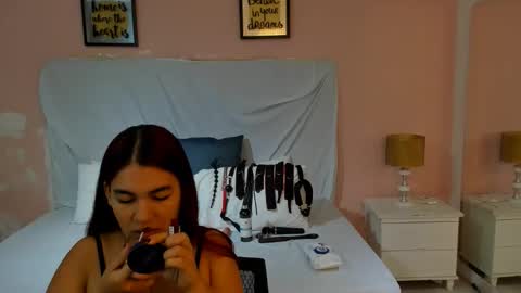 Melissa online show from November 6, 11:11 am