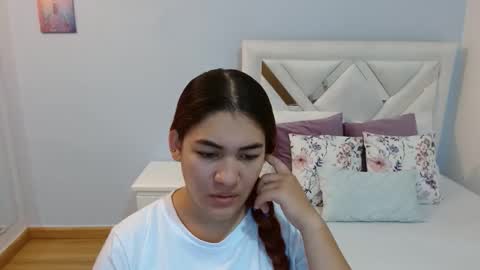 Snapshot of kyliebenson chatting on May 28, 11:18 am Melissa online show from May 28, 11:18 am