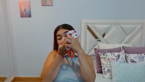 Snapshot of kyliebenson chatting on May 29, 11:41 am Melissa online show from May 29, 11:41 am