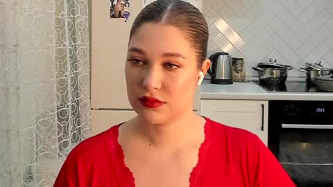 Snapshot of kylieblond chatting on January 12, 8:25 pm Din online show from January 12, 8:25 pm