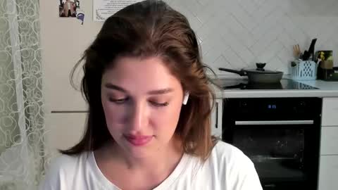 Snapshot of kylieblond chatting on September 13, 8:19 pm Din online show from September 13, 8:19 pm