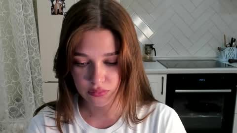 Snapshot of kylieblond chatting on October 7, 9:01 pm Din online show from October 7, 9:01 pm