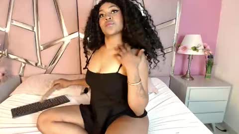 Kylie online show from March 12, 8:26 pm