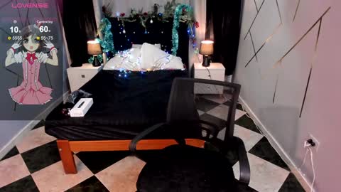  Kylie  online show from December 23, 11:57 am