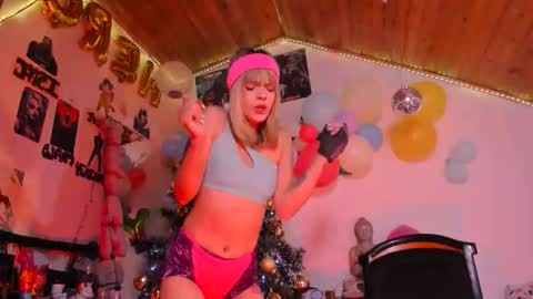   online show from November 29, 12:57 am