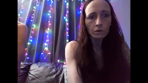 KylieKween online show from October 13, 5:29 am