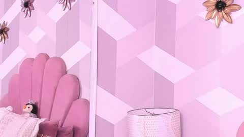 Snapshot of kyliemonnet chatting on May 23, 6:45 pm Kylie jl online show from May 23, 6:45 pm