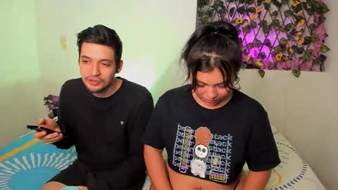 kylietimothee online show from September 29, 5:34 am