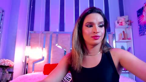 Kylie online show from December 10, 4:24 am