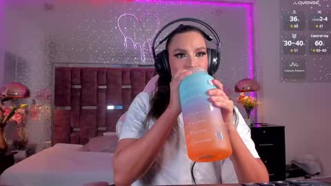 Kylie online show from September 26, 4:49 am