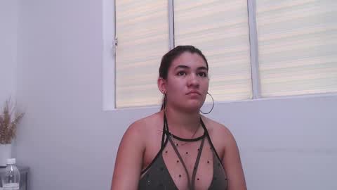 Kylie online show from February 6, 8:56 pm