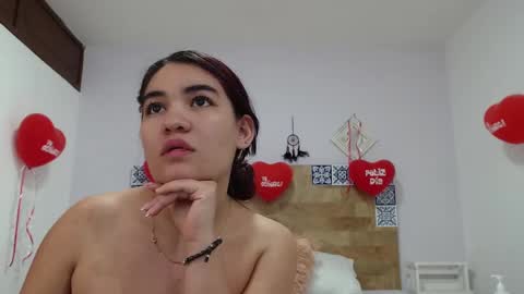 Kylie online show from February 21, 5:53 pm