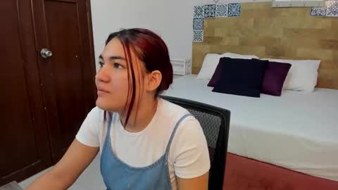 Kylie online show from February 6, 11:46 am