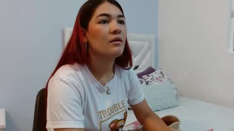 Kylie online show from July 8, 11:48 am