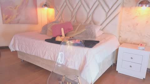 Kyle online show from February 6, 11:43 am