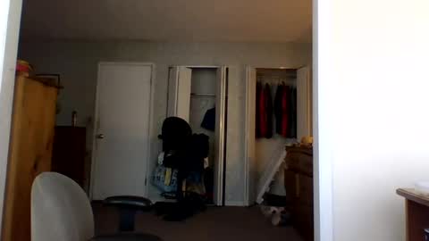 Snapshot of kym12672 chatting on June 15, 4:20 pm kym12672 online show from June 15, 4:20 pm