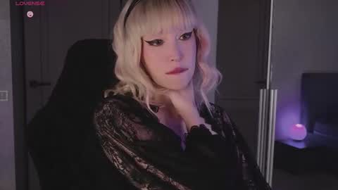 Kate online show from July 30, 10:03 am