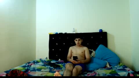 Snapshot of kymberlyanlucas2 chatting on September 11, 4:12 am kymberlyanlucas2 online show from September 11, 4:12 am