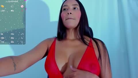 Snapshot of kymberlyfox1 chatting on November 8, 5:40 am Kym online show from November 8, 5:40 am