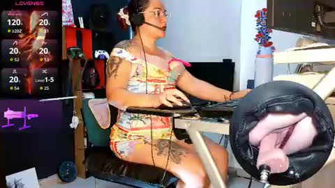 Snapshot of kyobiker223 chatting on July 23, 9:02 pm kyobiker223 online show from July 23, 9:02 pm