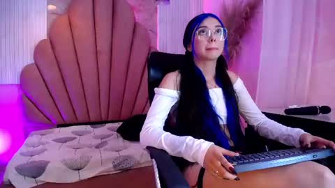 Snapshot of kyomi_hunt chatting on July 15, 3:56 am kyomi_hunt online show from July 15, 3:56 am