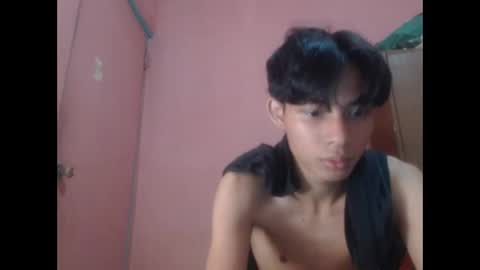 Snapshot of kyoshi_19 chatting on February 22, 1:09 pm kyoshi_19 online show from February 22, 1:09 pm