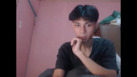 Snapshot of kyoshi_19 chatting on March 13, 1:18 pm kyoshi_19 online show from March 13, 1:18 pm
