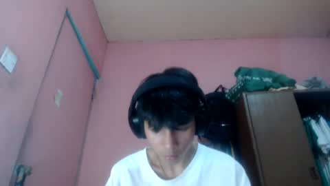 Snapshot of kyoshi_19 chatting on August 9, 10:09 am kyoshi_19 online show from August 9, 10:09 am