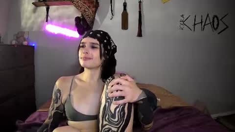 Kyra Chaos online show from June 15, 1:30 am