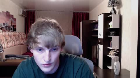 l1onkennedy online show from September 14, 8:41 pm