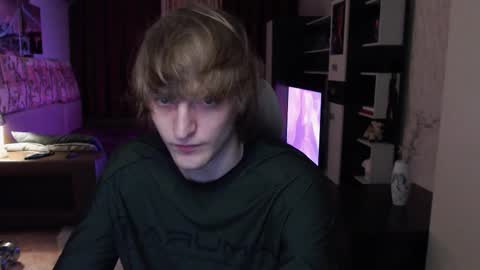 l1onkennedy online show from March 4, 7:20 pm