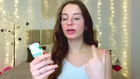 Margo  online show from February 3, 2:44 pm