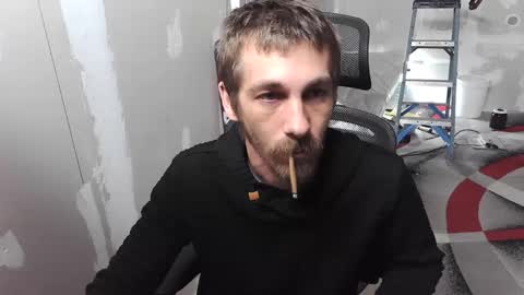 Snapshot of l1v1nth3dr3am chatting on October 7, 4:20 am l1v1nth3dr3am online show from October 7, 4:20 am