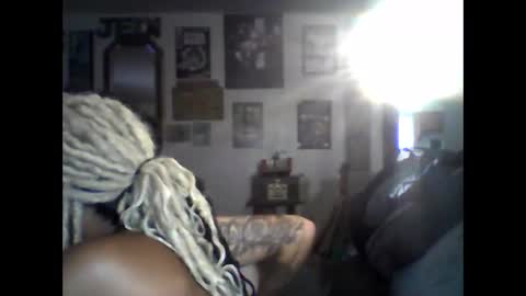 l3nababi92 online show from October 25, 4:57 pm