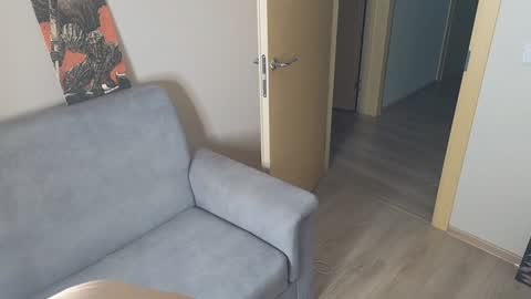 Snapshot of l_adonis_l chatting on December 20, 8:38 am Adonis online show from December 20, 8:38 am