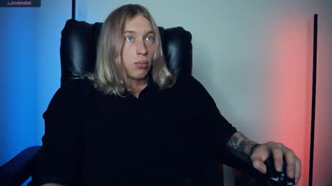 Snapshot of l_adonis_l chatting on November 29, 2:53 pm Adonis online show from November 29, 2:53 pm