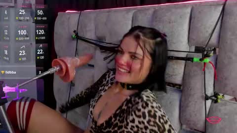 AMAZONA  online show from January 20, 8:50 pm