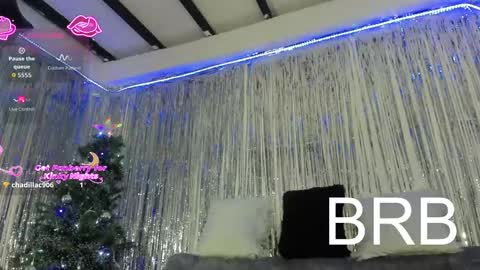 Victoria  online show from December 2, 1:55 am