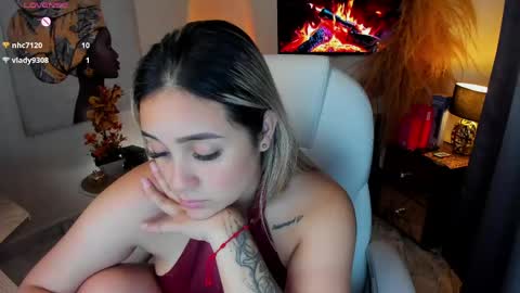 Snapshot of la_venezolana chatting on May 16, 6:43 am Vero online show from May 16, 6:43 am
