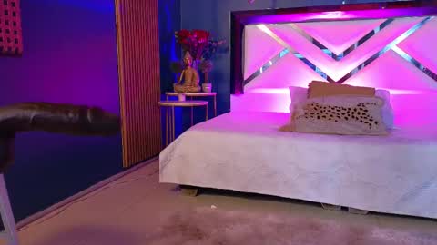 Cris  online show from March 13, 11:39 am