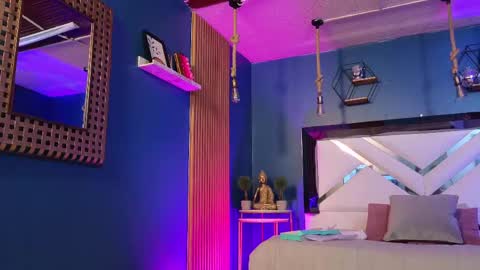 Snapshot of laady_brownn chatting on May 5, 11:07 am Cris online show from May 5, 11:07 am