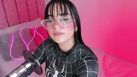 Snapshot of laana_foxx chatting on May 30, 10:51 pm lana foxx Model independient online show from May 30, 10:51 pm