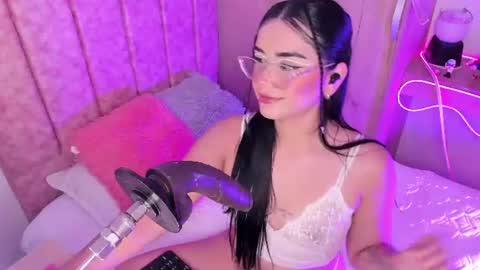 Snapshot of laana_foxx chatting on July 10, 11:40 pm lana foxx Model independient online show from July 10, 11:40 pm