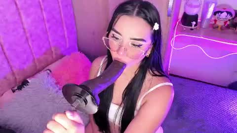 Snapshot of laana_foxx chatting on July 21, 11:18 pm lana foxx Model independient online show from July 21, 11:18 pm