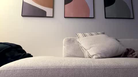 Snapshot of labaemaerijae chatting on March 20, 9:47 am labaemaerijae online show from March 20, 9:47 am