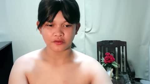 Snapshot of labanderaxxx chatting on March 4, 11:27 am labanderaxxx online show from March 4, 11:27 am